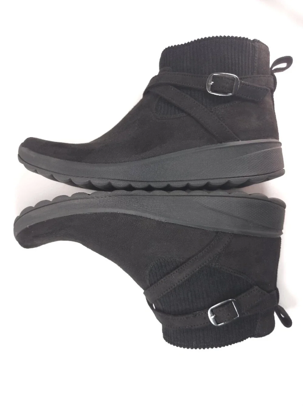 Bzees Guilder Black Stretch Fabric Ankle Bootie w/ Buckle Strap Sz 7